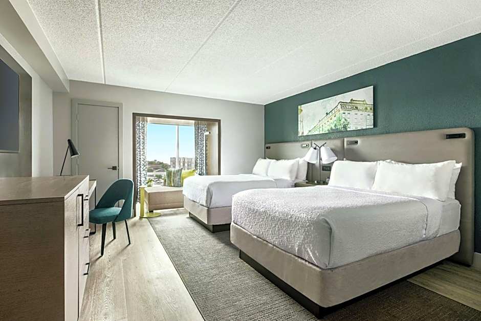 Hotel Alba Tampa, Tapestry Collection By Hilton