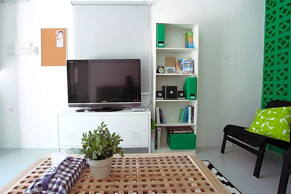 Stay SongSong Mount Erskine