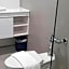 Travelite Hotel Legarda