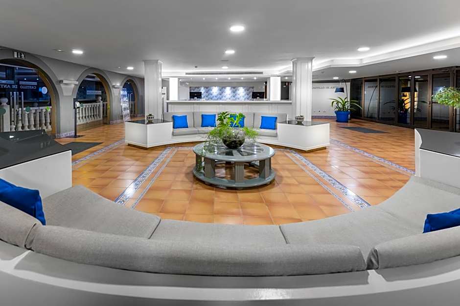 Elba Castillo San Jorge & Antigua Suite Hotel