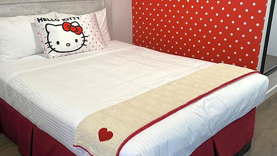 The Dixie Hollywood Hotel