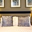Aryana Hotel
