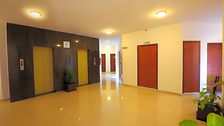 Crest Executive Suites