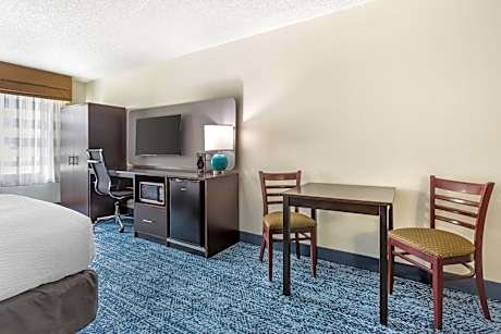 Double Room with Two Double Beds - Non-Smoking