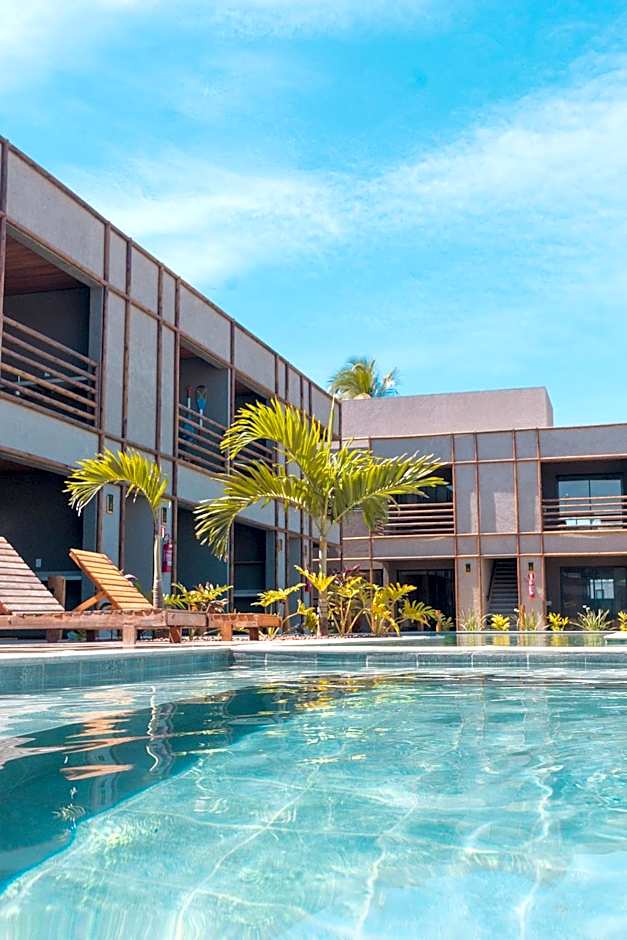 Gamboa Patacho just 190 m from Praia do Patacho, on the Rota dos Milagres.