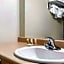 Super 8 by Wyndham Franklin/Middletown Area