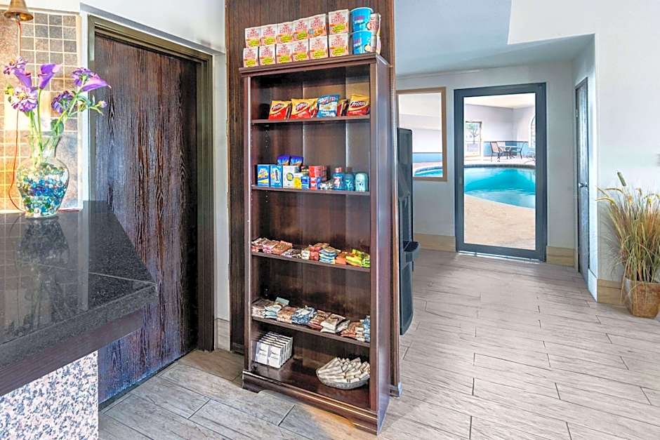 Days Inn by Wyndham Lamar