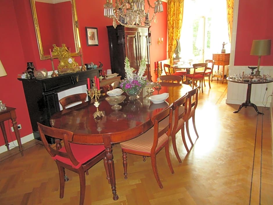 Emma's B&B – The Hague, WV