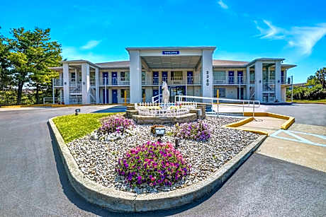 Motel 6-Lexington, KY - East I-75