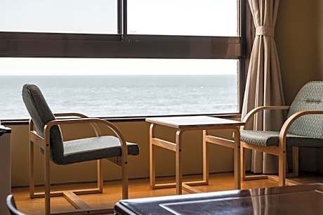 Japanese-Style Quadruple Room