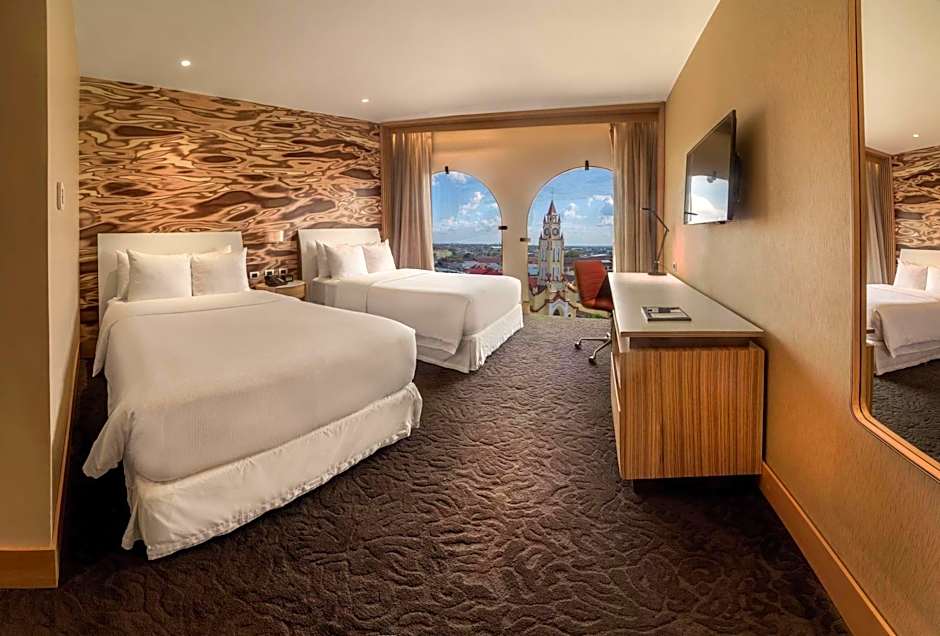 DoubleTree By Hilton Iquitos