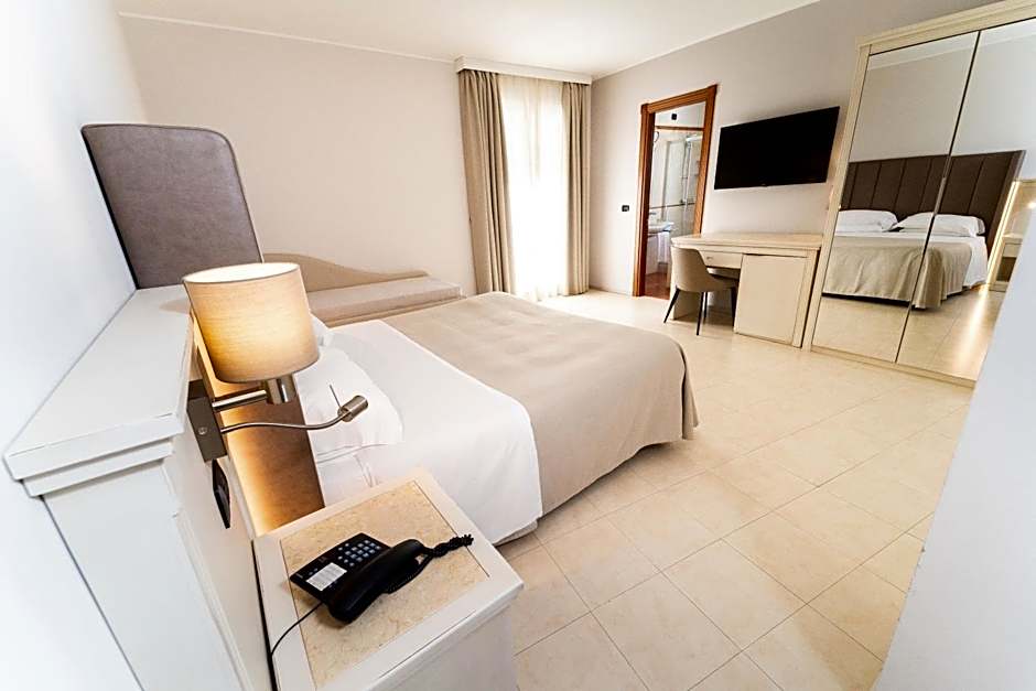 Hotel Falli