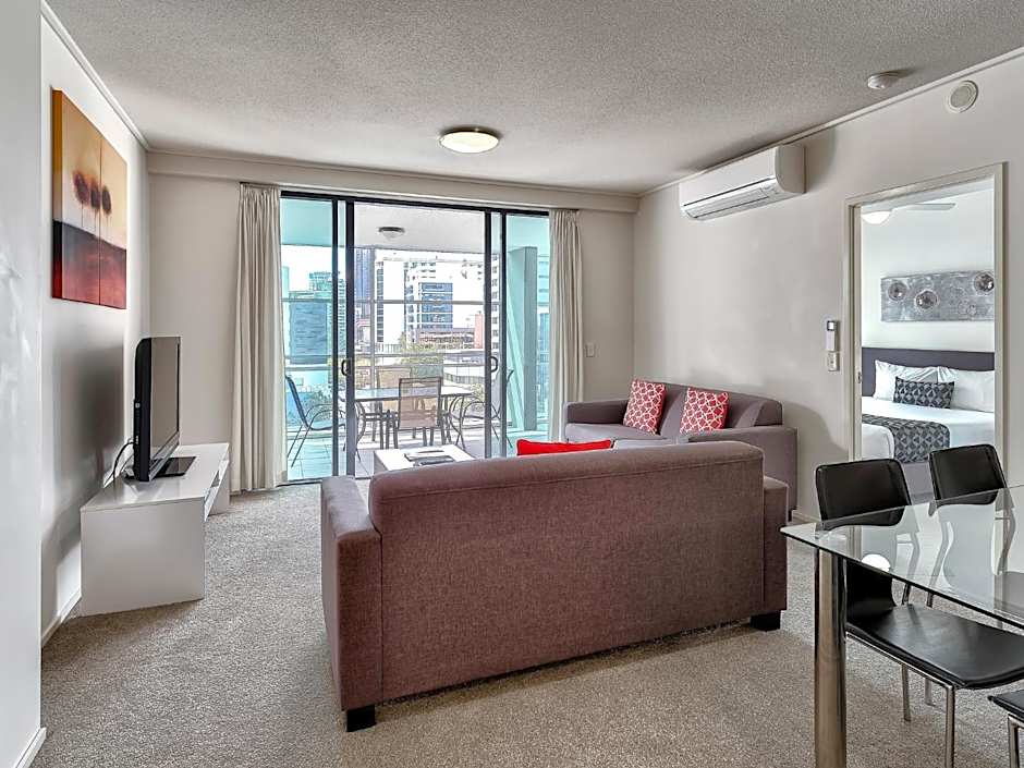 SKD Suites