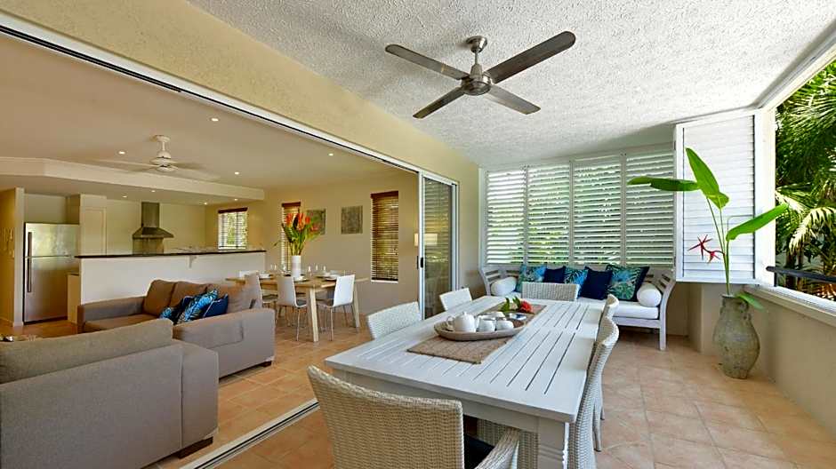 Cayman Villas Port Douglas
