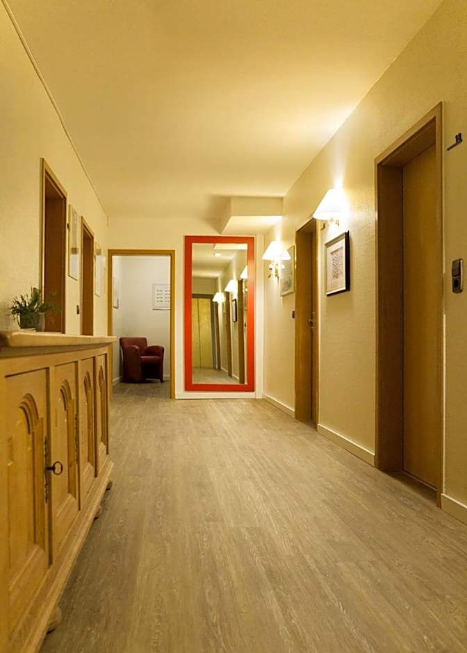 Hotel Reinhardts