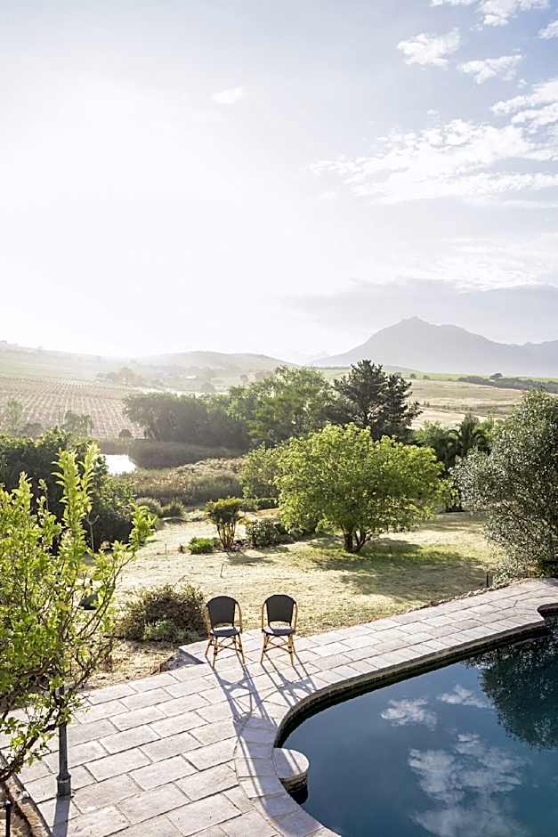 Avemore Orchard Apartment with Backup power