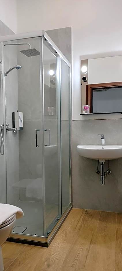 Hotel Alba Serravalle