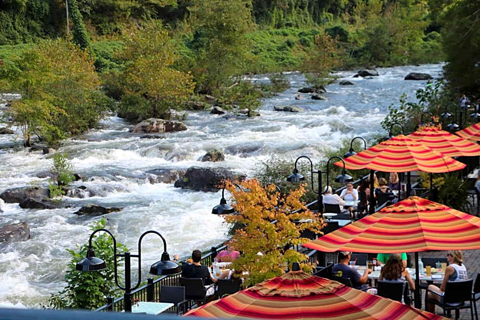 Historic Tapoco Lodge Resort