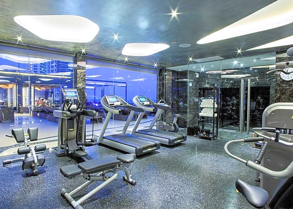 Centara Grand Phratamnak Pattaya