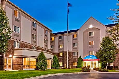 Candlewood Suites Indianapolis Northeast, an IHG Hotel