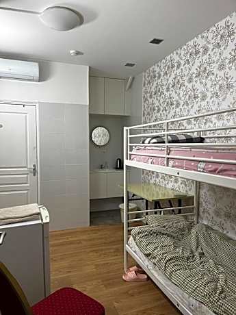 Twin Room with Private Bathroom