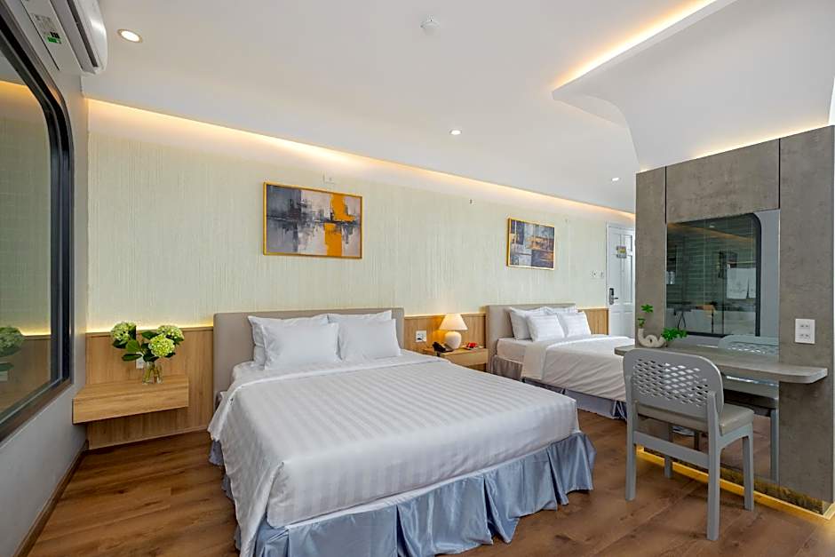 One Season Boutique Hotel Vung Tau - Beachfront