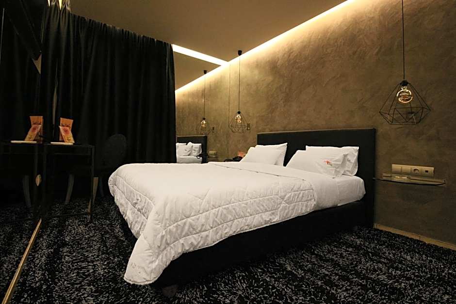 X Dream Hotel-Adults Only