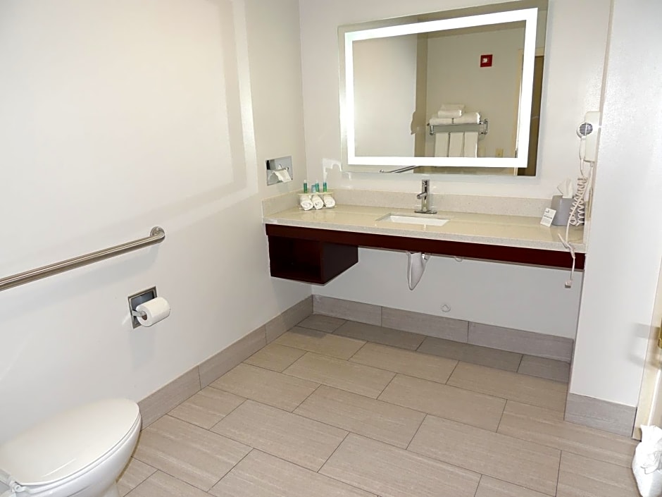 Holiday Inn Express Trussville by IHG