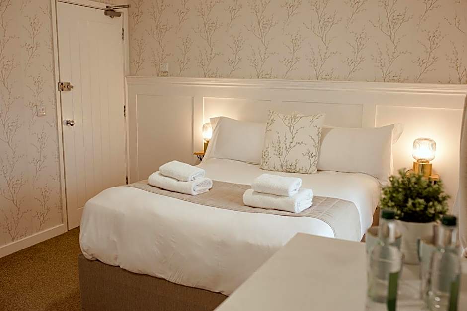 JT Abergwaun hotel