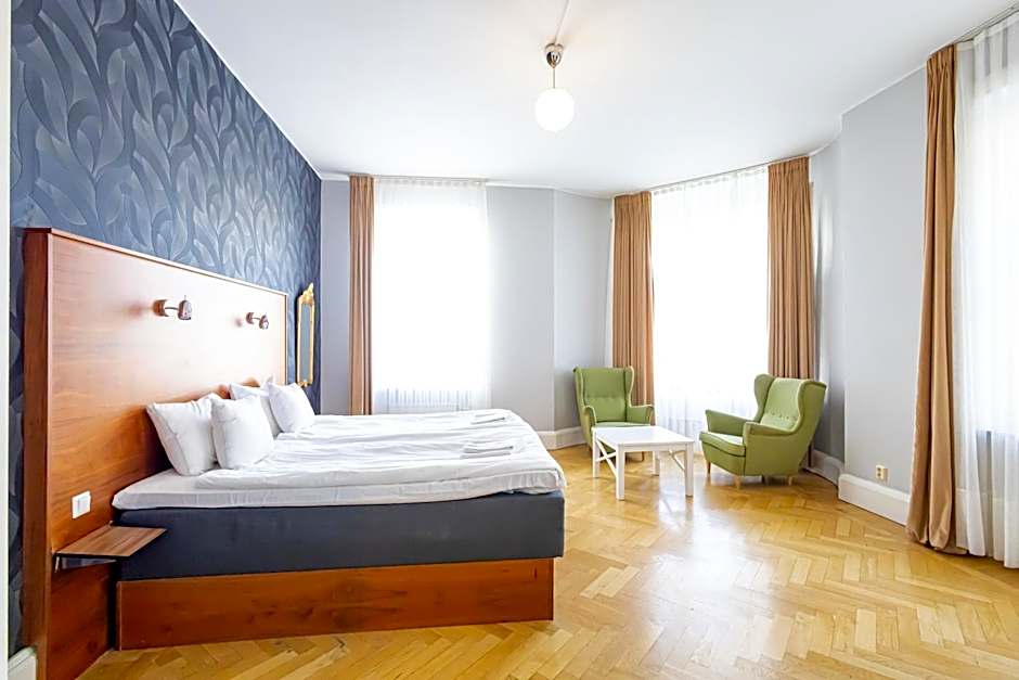 Photo 1 of 13 of Triple Room