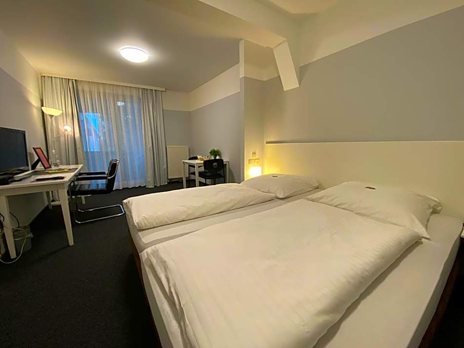 Hotel U - Aktienstraße 241 in Mülheim an der Ruhr