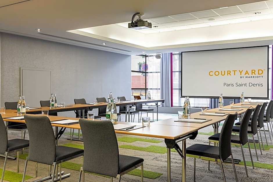 Courtyard by Marriott Paris Saint Denis