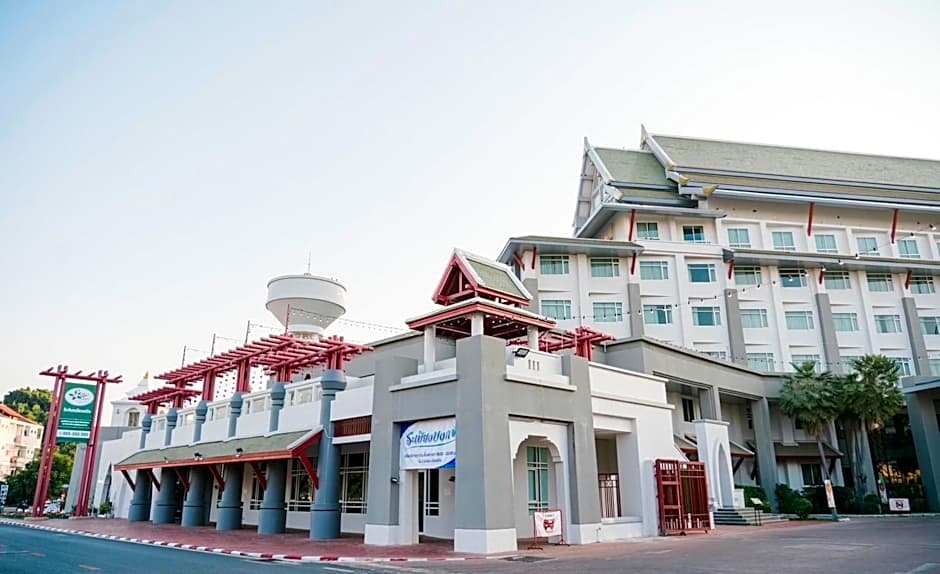 Wangchan Riverview Hotel