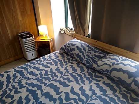 Melaya Budget Hostel