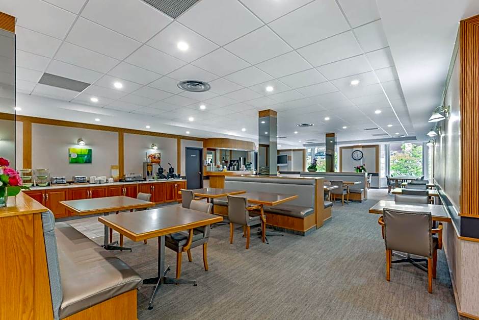 Quality Hotel Fallsview Cascade