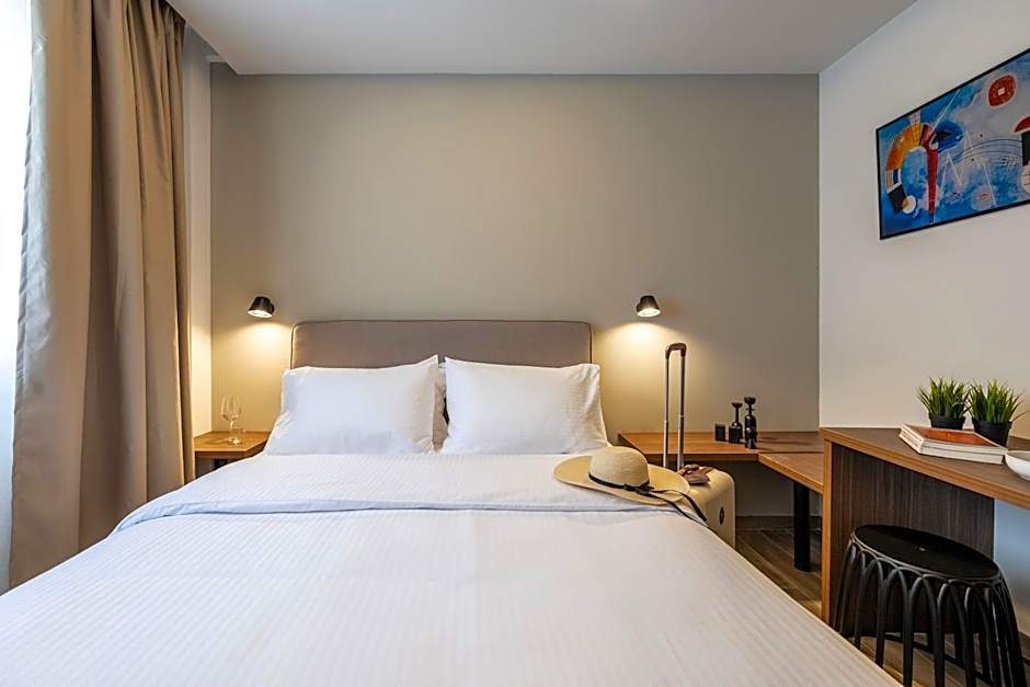 DOMIOS Suites Athens