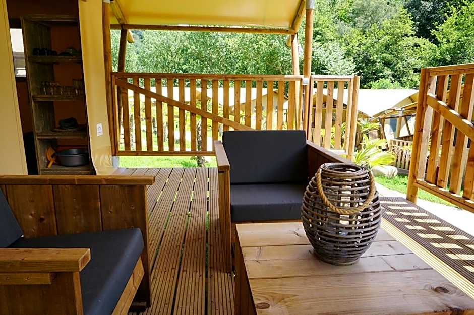 Glamping Can Bora Lodges