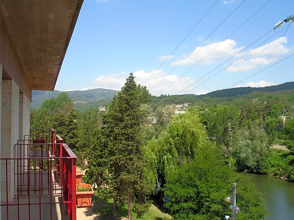 Hotel Sant Quirze De Besora