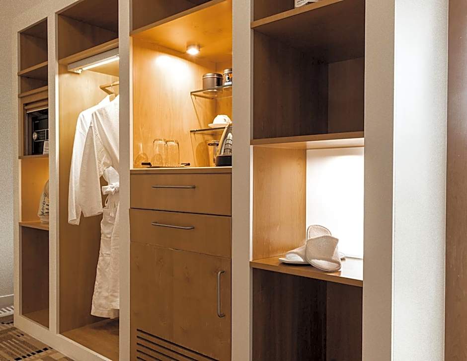 Photo 1 of 4 of Loft Suite