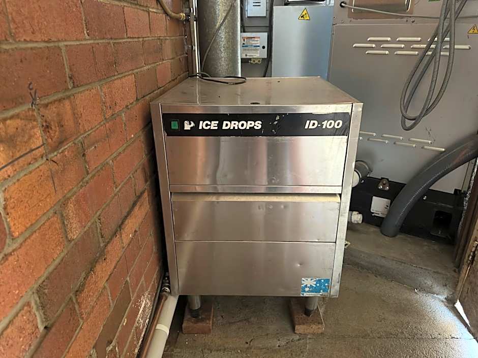 Clock Tower Motor Inn