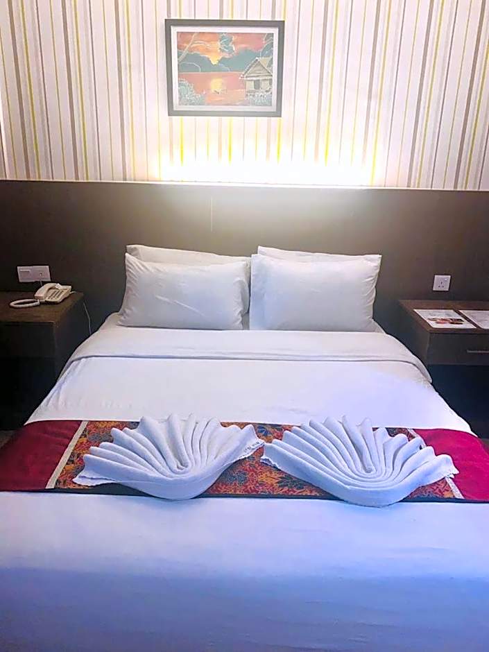 Photo 1 of 1 of Deluxe 1 Queen Bed