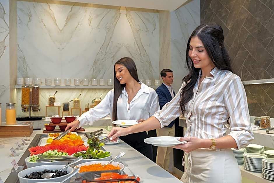 Courtyard by Marriott Panama Multiplaza Mall