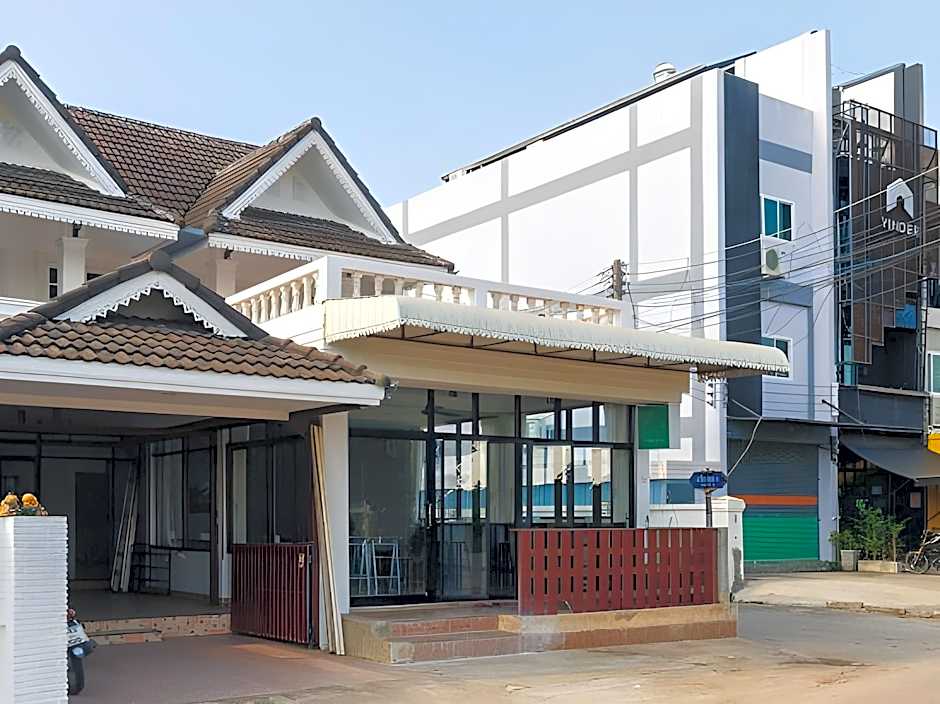 Yindee Travellers Lodge