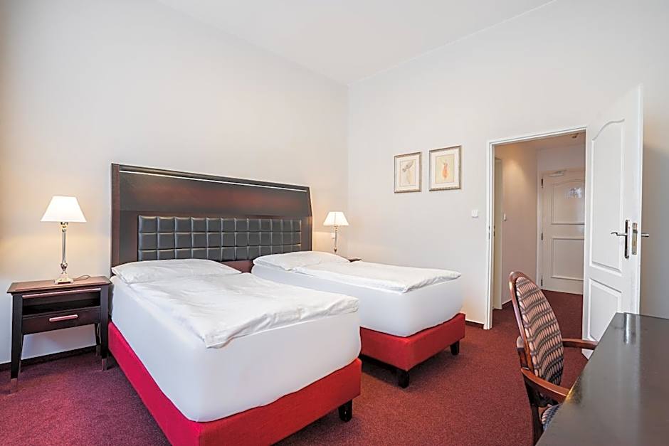 Ea Hotel Tosca
