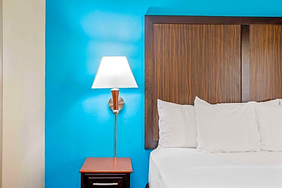 La Quinta by Wyndham Corpus Christi Airport