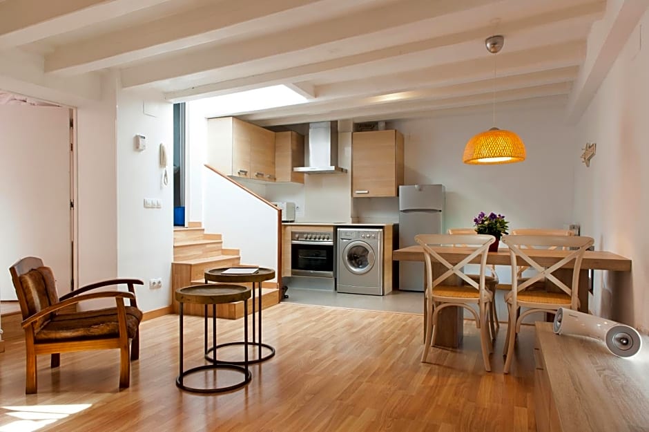 MH Apartments Liceo