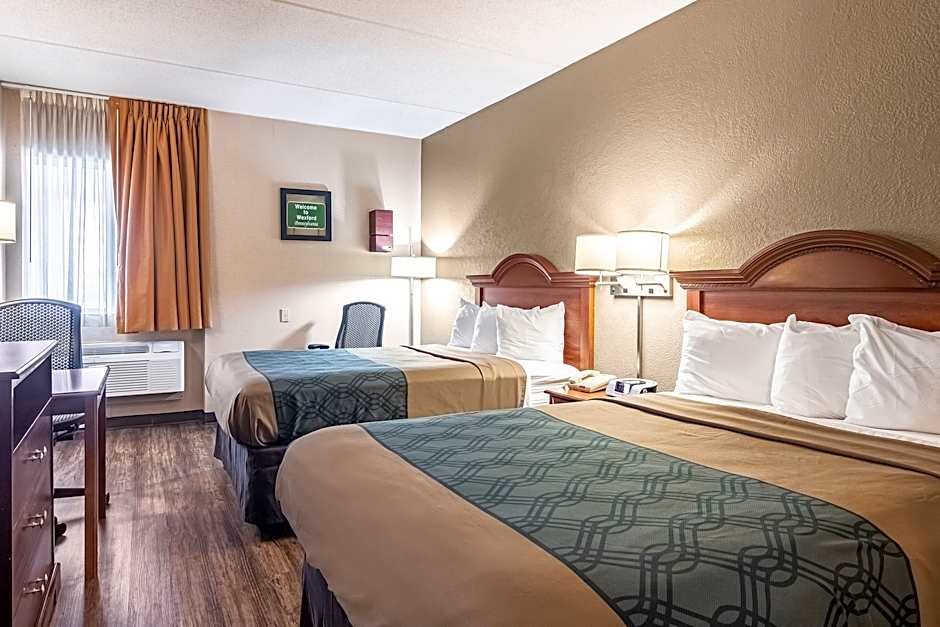 Wexford Inn & Suites
