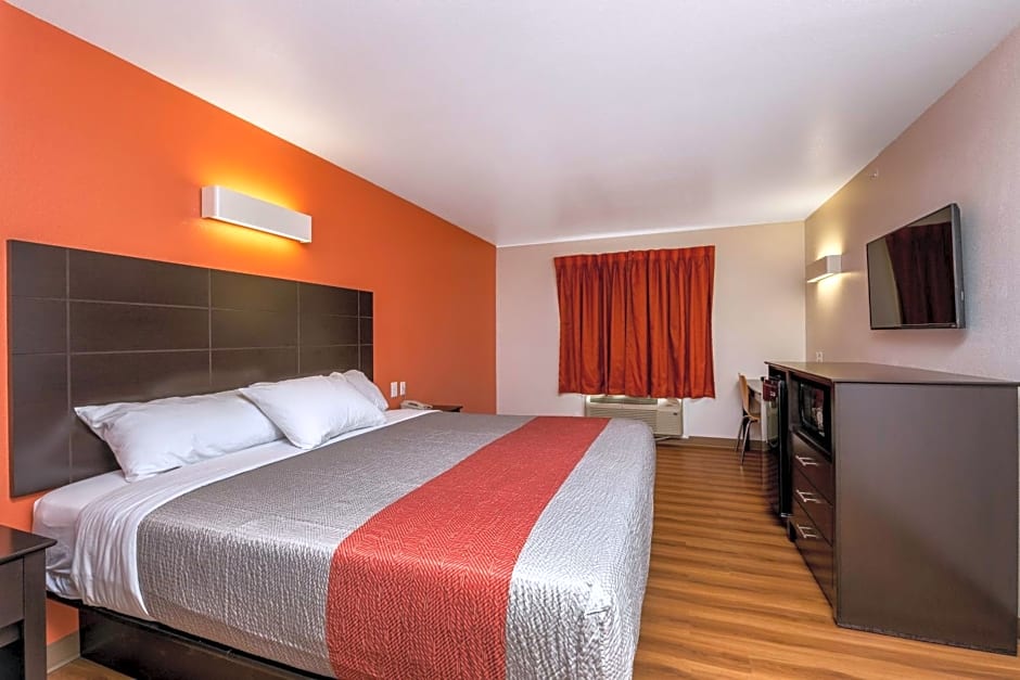 Motel 6 Peoria