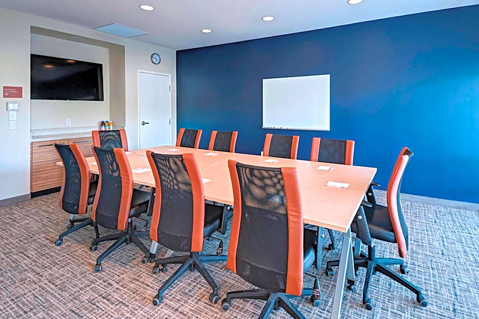 TownePlace Suites by Marriott Tacoma Lakewood