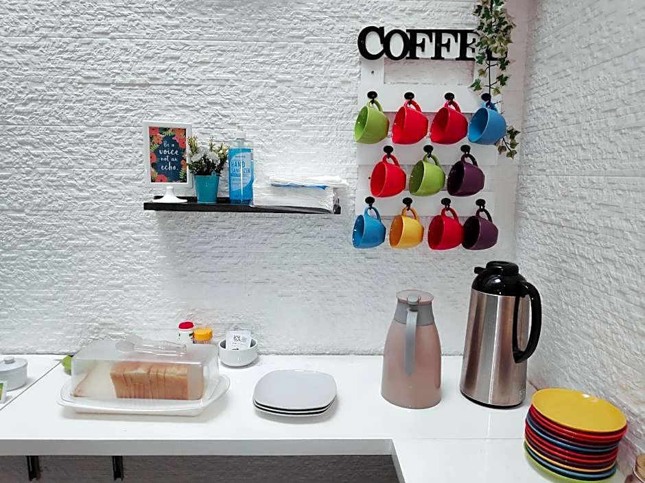 CROSSROADS HOSTEL MANILA